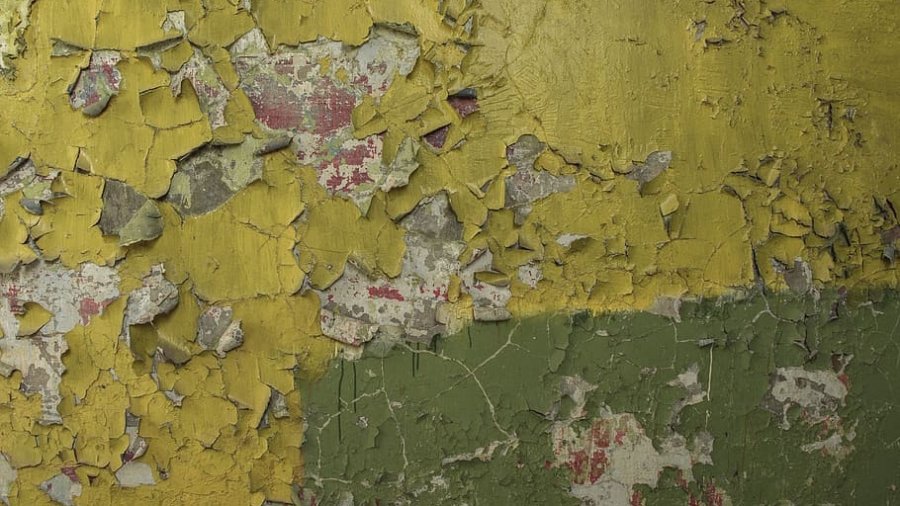 wall-paint-yellow-old